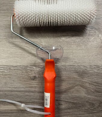 Floor-screeding-spike-roller
