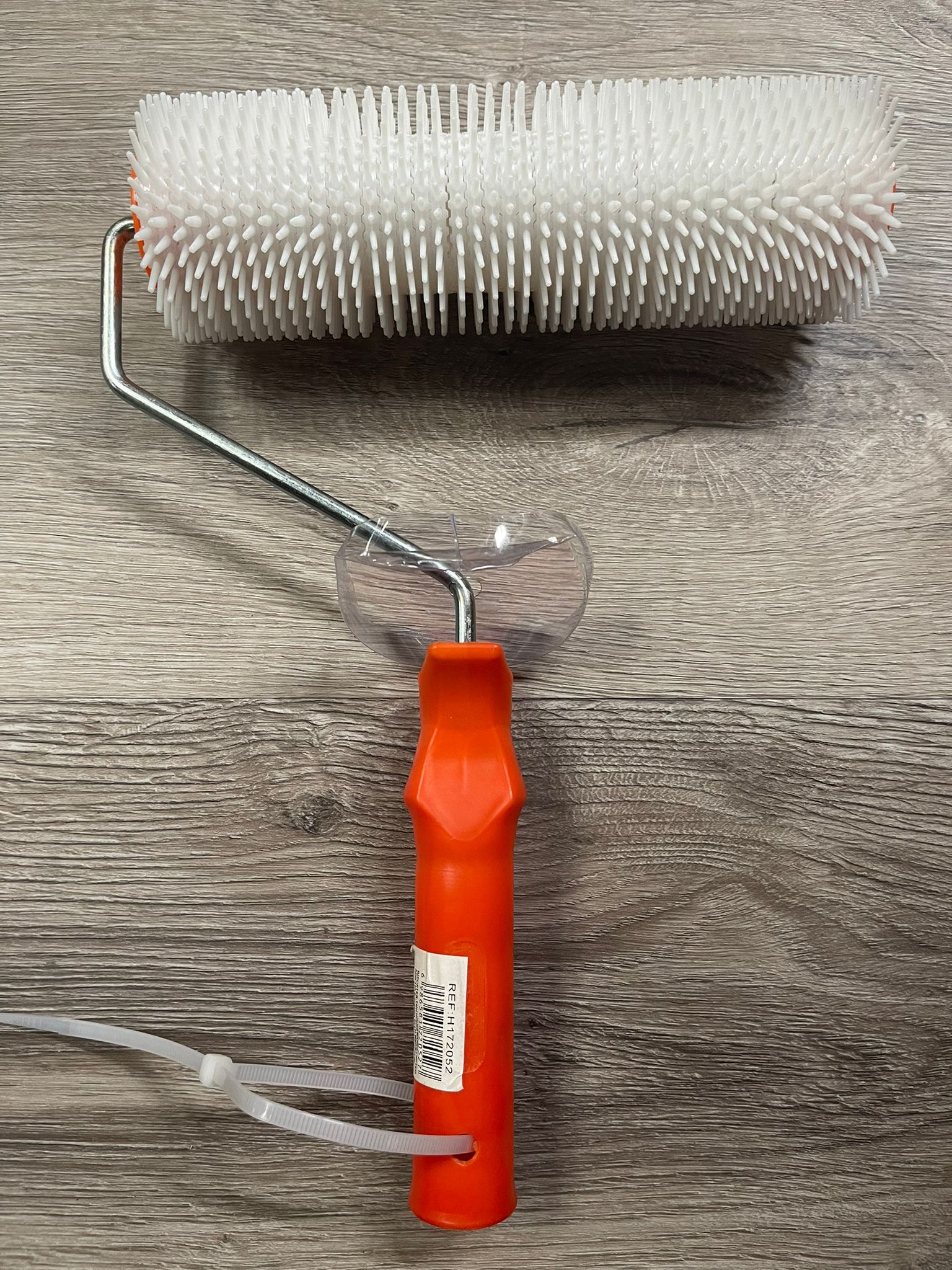 Floor-screeding-spike-roller