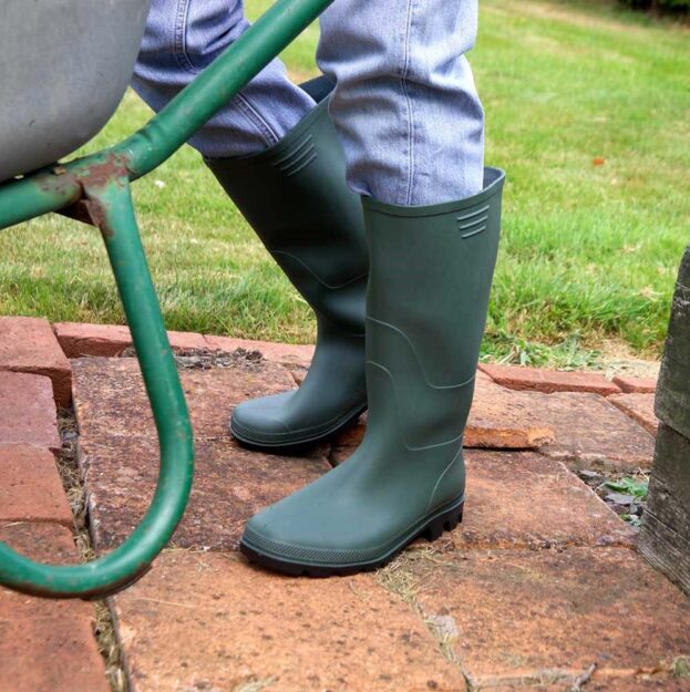 Town-Country-essential-full-welly-boots-green-44055-1